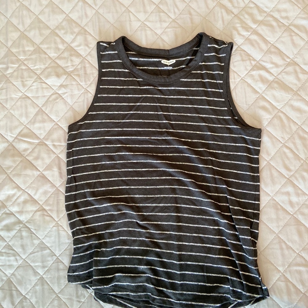 Old Navy shirt